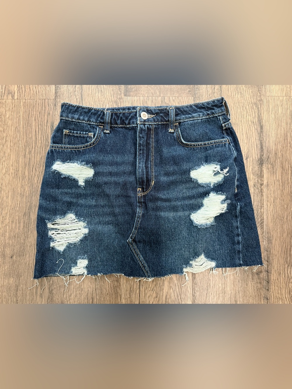 Hollister Y2K Ultra High Rise Dark Wash Distressed Denim Mini Skirt Size 7